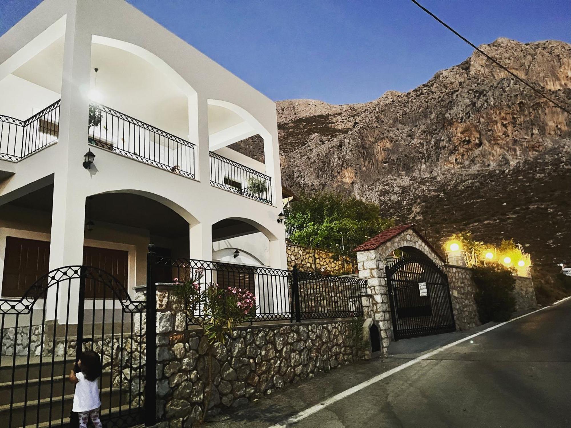 Villa-Skalia / Kalymnos House מראה חיצוני תמונה